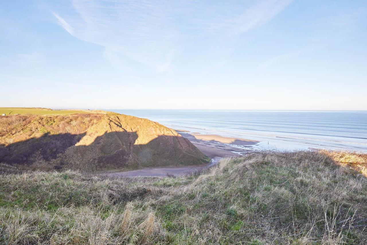 Host & Stay - 'Salty' Seaview Saltburn-by-the-Sea Kültér fotó