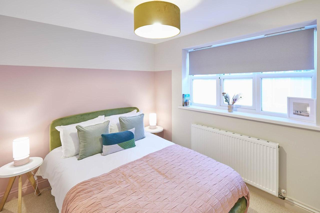 Host & Stay - 'Salty' Seaview Saltburn-by-the-Sea Kültér fotó