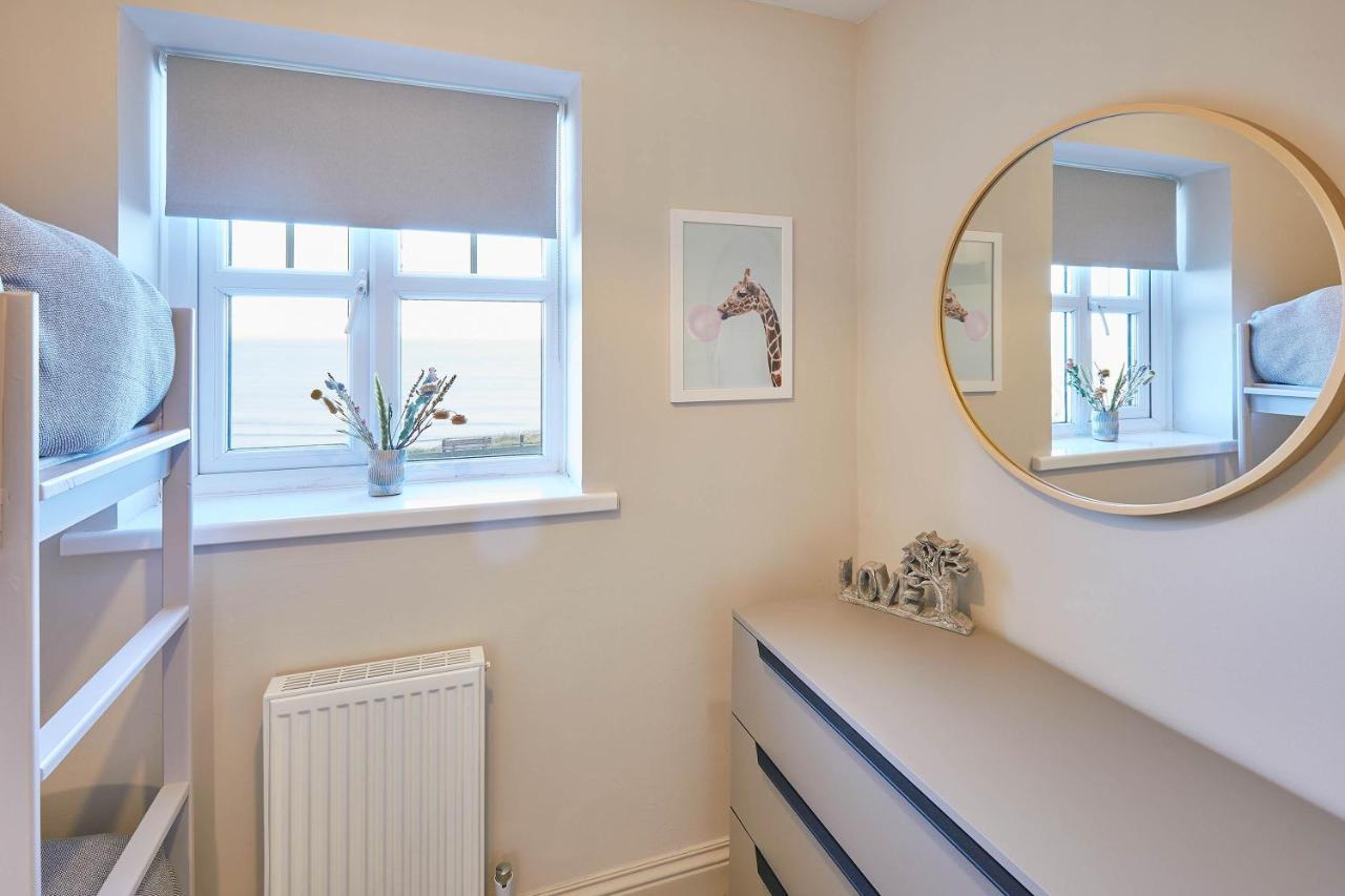 Host & Stay - 'Salty' Seaview Saltburn-by-the-Sea Kültér fotó